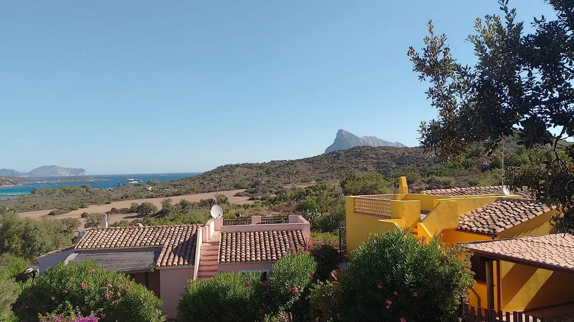 Villa Stefy Porto Taverna Cala Ghjlgolu Monte Petrosu Ιταλία